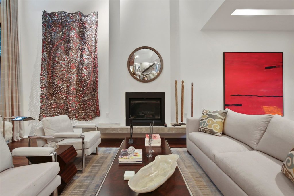 4321-Travis-ext1-1024x683