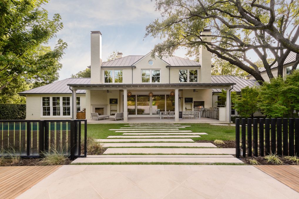 4330ParkLn208H.jpg