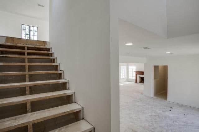 434-W.-12-Staircase