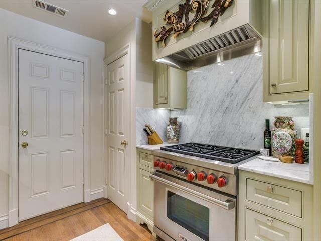 4350-Westside-drive-stove