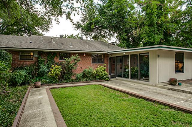 437-Mayrant-Backyard