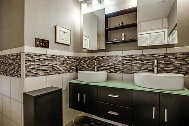 437-Mayrant-Bathroom-2