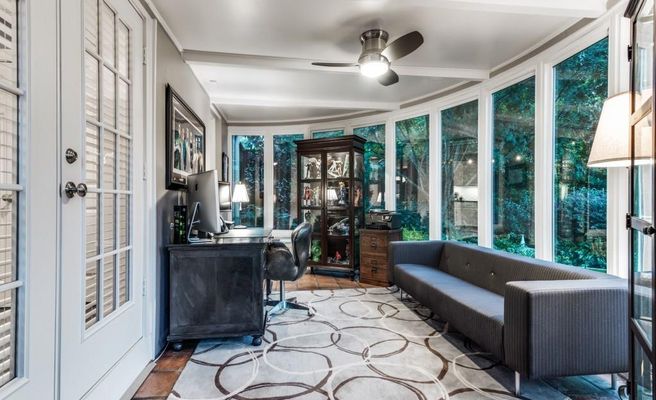 439-W-Colorado-Blvd-Solarium-2