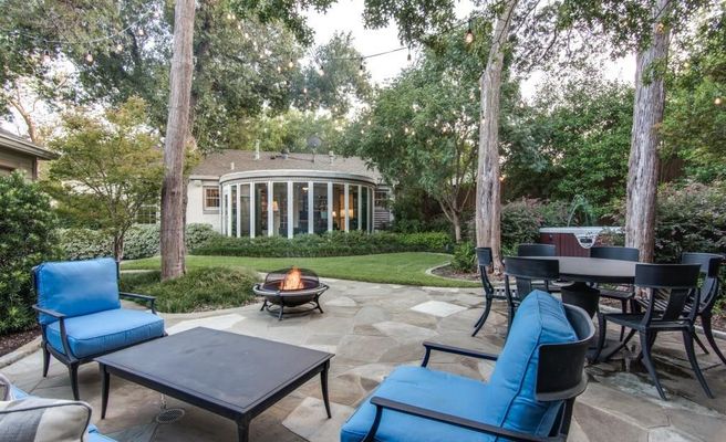 439-W-Colorado-Blvd-patio