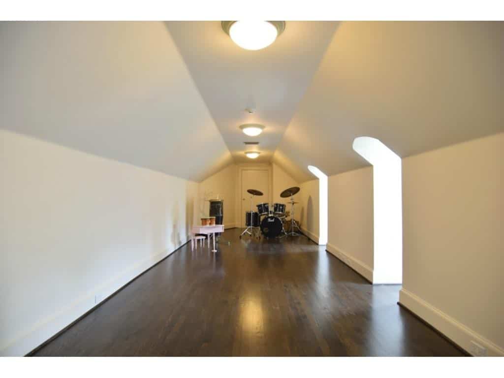 4400-St-Johns-third-floor-1024x768