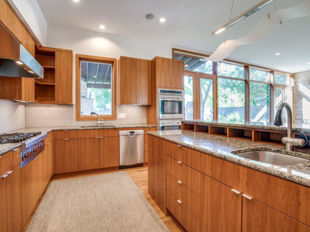 4411-Pomona-ext-1024x768