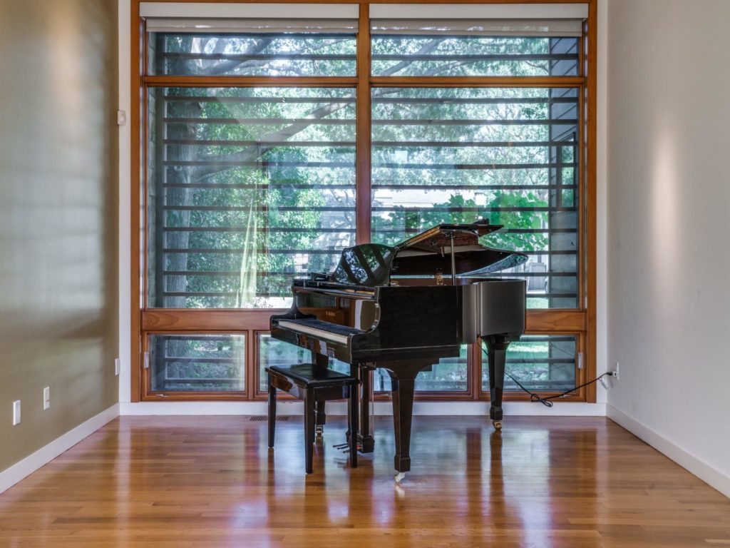 4411-Pomona-ext-1024x768