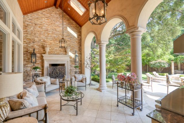 4414-Woodfin-Dr-1-FULL