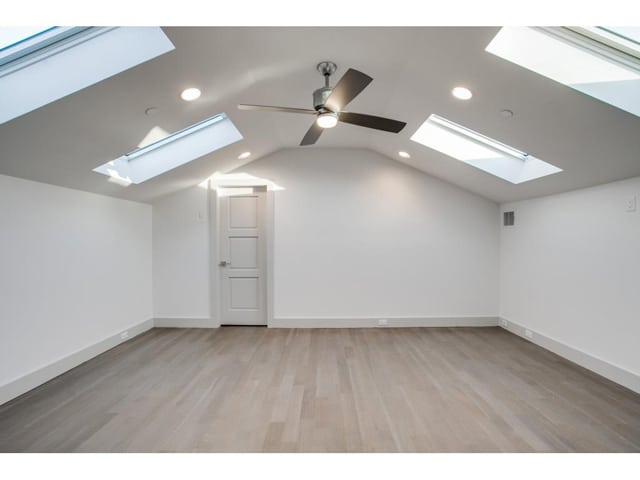 4425-Southern-Upstairs-Office-Studio