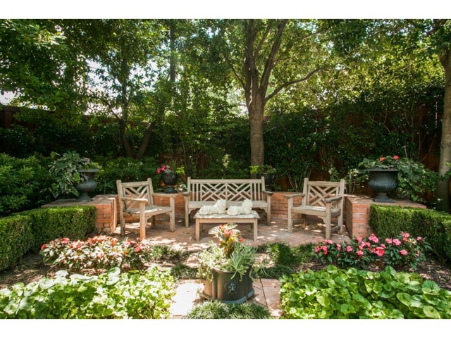 4434-Rawlins-Garden-2