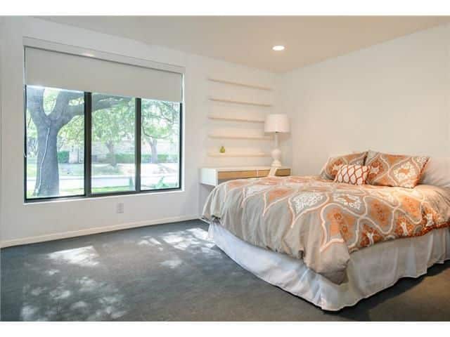 4445-College-Park-bedroom