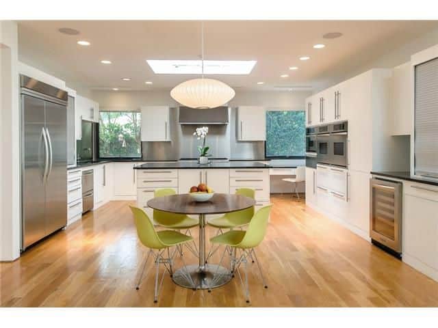 4445-College-Park-kitchen-2