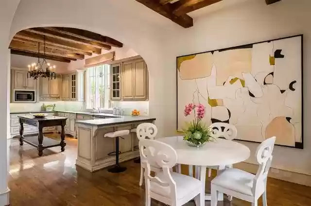 4500-Belclaire-Ave-3