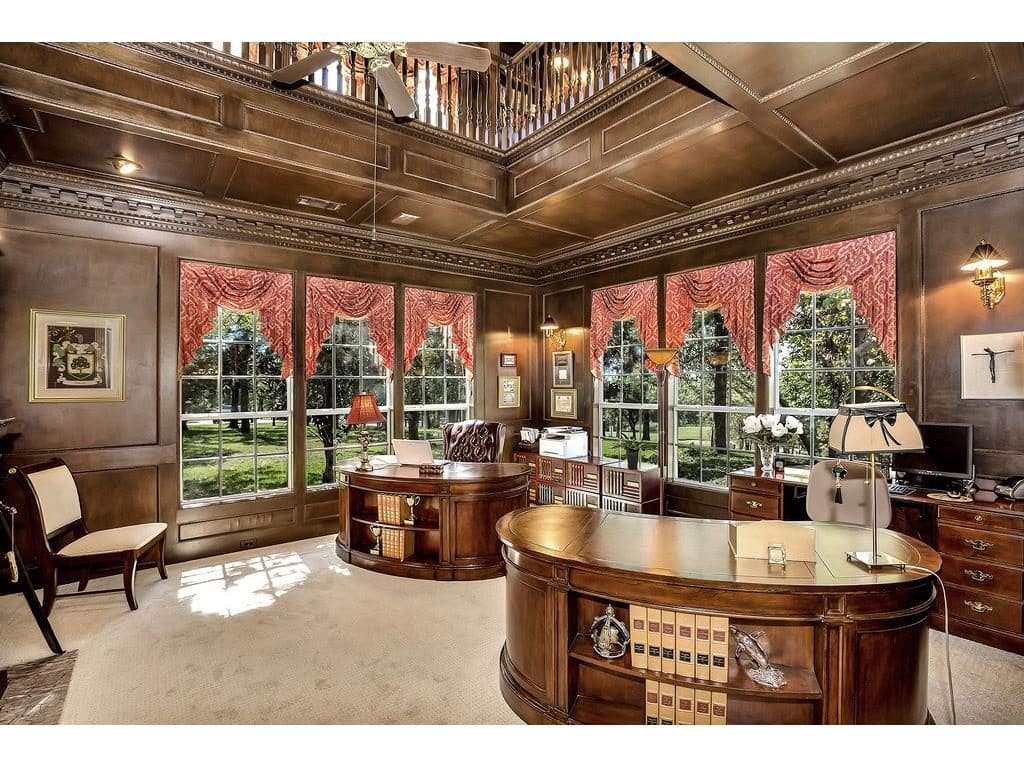 4504-Tour-18-FM-study-1024x768