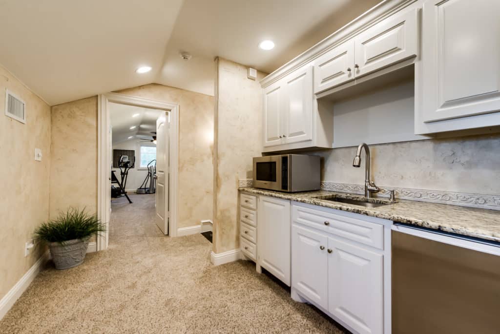 4517-Southern-Ave-_-38-Web-1024x684