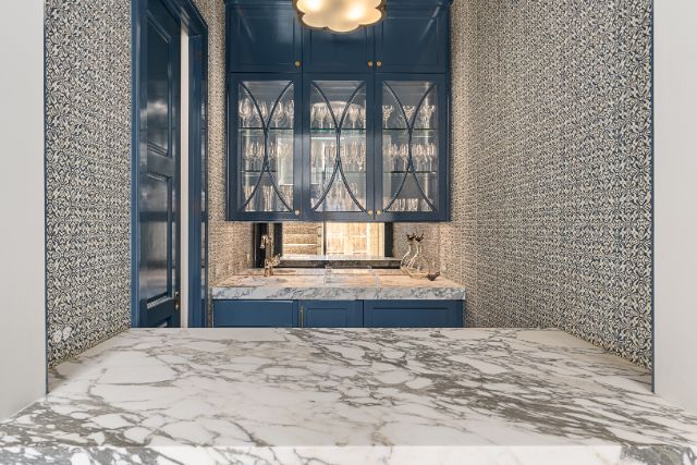 4536_Belclaire_Ave-1