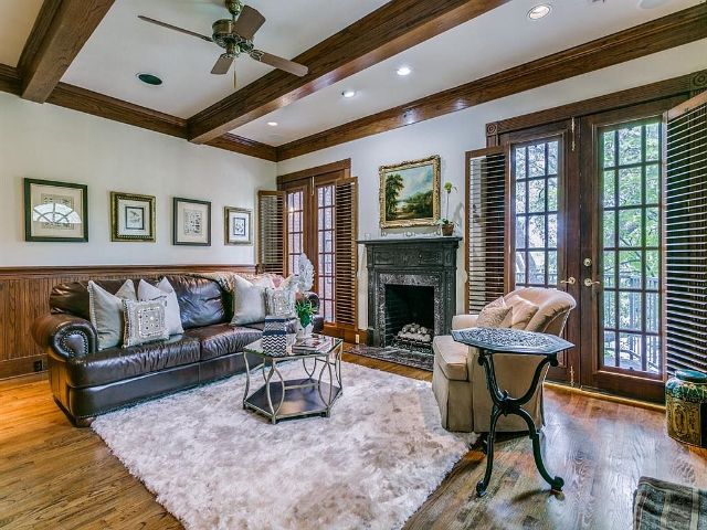 4601-Christopher-Place-1-1