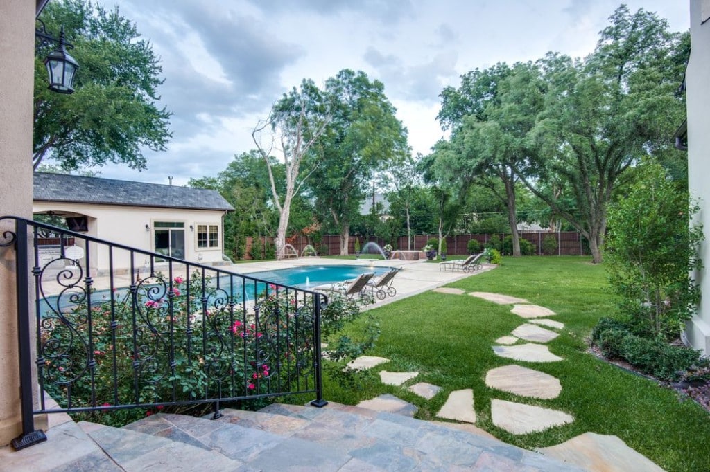 4612-isabella-ln-dallas-tx-High-Res-45.jpg-1024x682