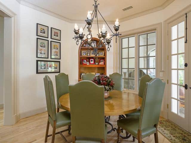 4631-Valley-Ridge-breakfast