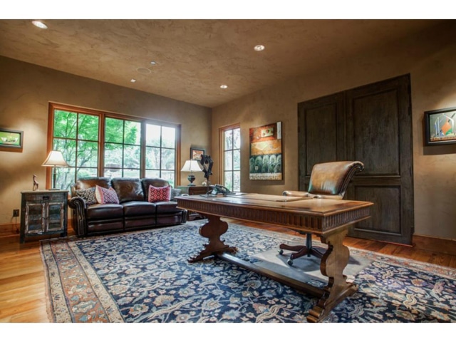 4636-Chapel-Hill-Office