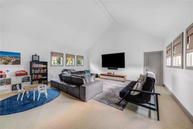 4640-Stanford-Ave-5