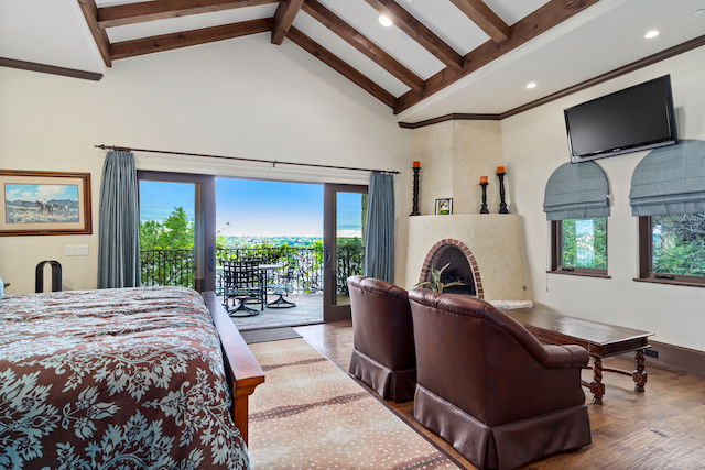 1-web-or-mls-1011-Lakevie-Pt-1