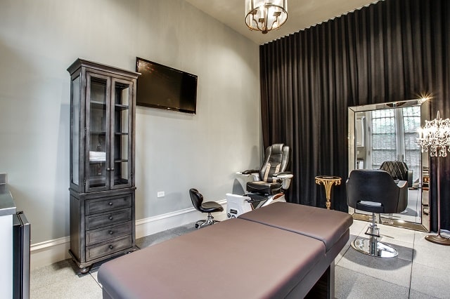 4700-st-johns-dr-dallas-tx-High-Res-19.jpg-pedicure-spa