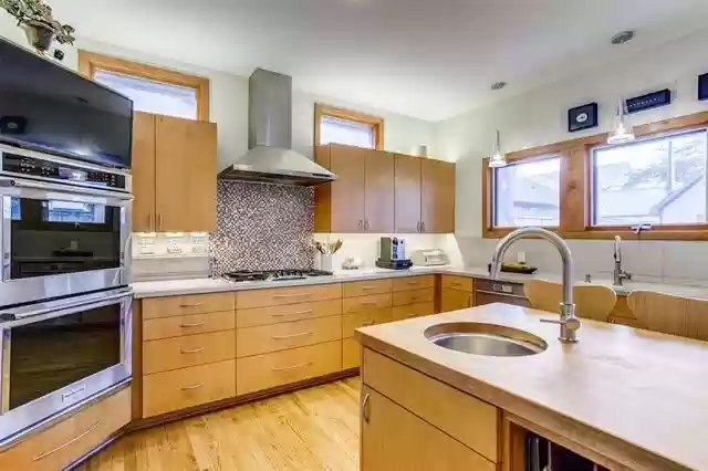 1BDB31B6-D303-49AE-A1D1-6F45294EFAA6