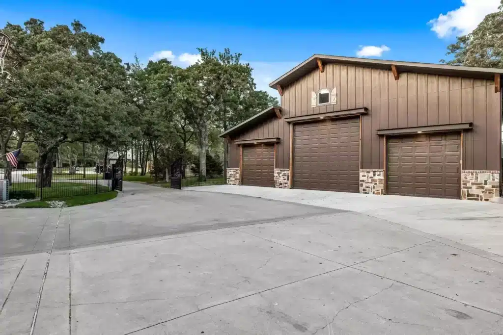 4905-North-Creek-Crossing2-1024x683