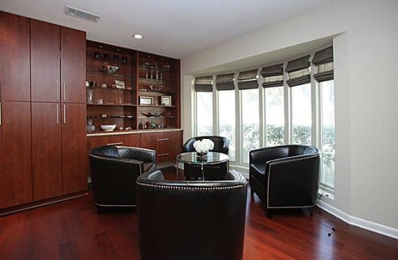 4910-Harvest-Hill-Den-575x376