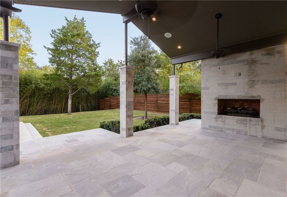 4920-mangold-Circle-patio-FP