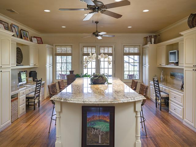 4923-Deloache-upstairs-crafts-homework