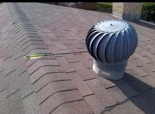 long-shot-man-working-roof