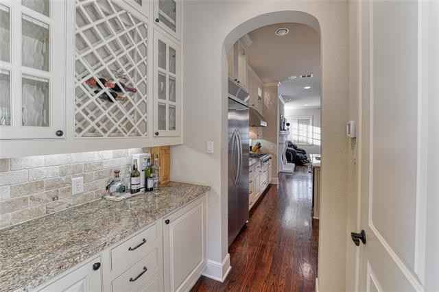 49a90fa94b77e0ccaabf010d0ca0074fl-m1103552793od-w1024_h768_x2