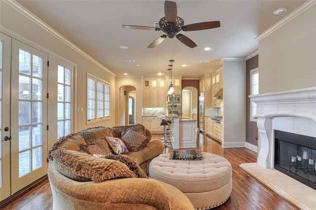 49a90fa94b77e0ccaabf010d0ca0074fl-m1103552793od-w1024_h768_x2