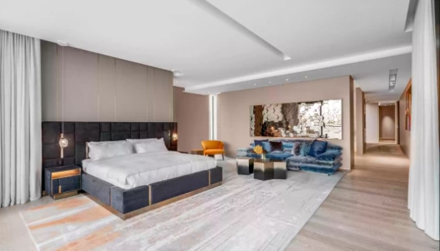 2900-McKinnon-Azure-Lobby