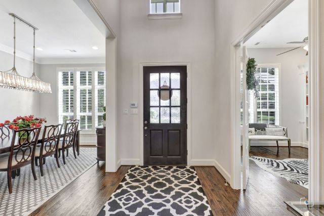 2_04-1706WoodsboroCourt