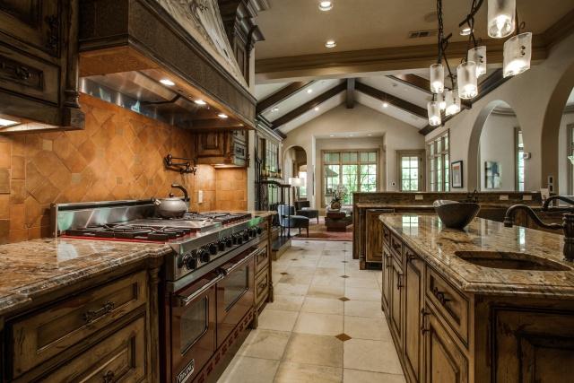 5019-Shadywood-kitchen-2