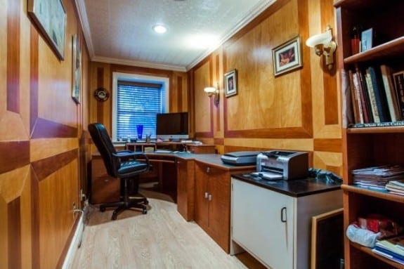 5029-Pershing-Office-575x383