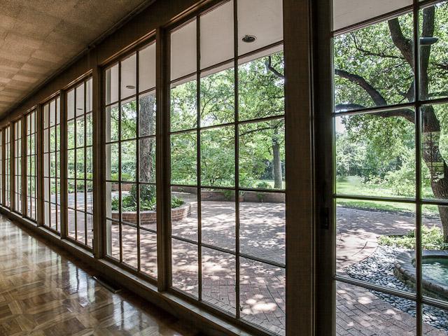 5038-Deloache-windows1