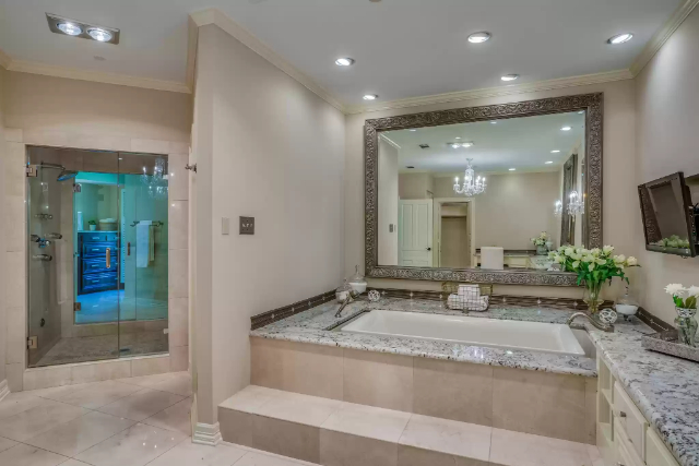 5054-Lakehill-Court-4
