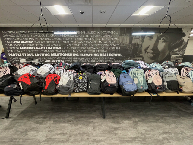 7F419BDC-C7BE-46F3-B0D3-E48AFD8EC2B4