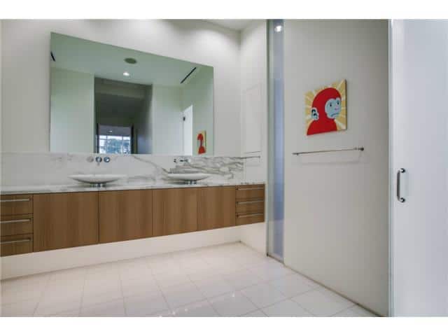 51-Vanguard-Master-Bath