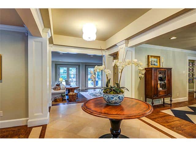 5122-Springmeadow-foyer