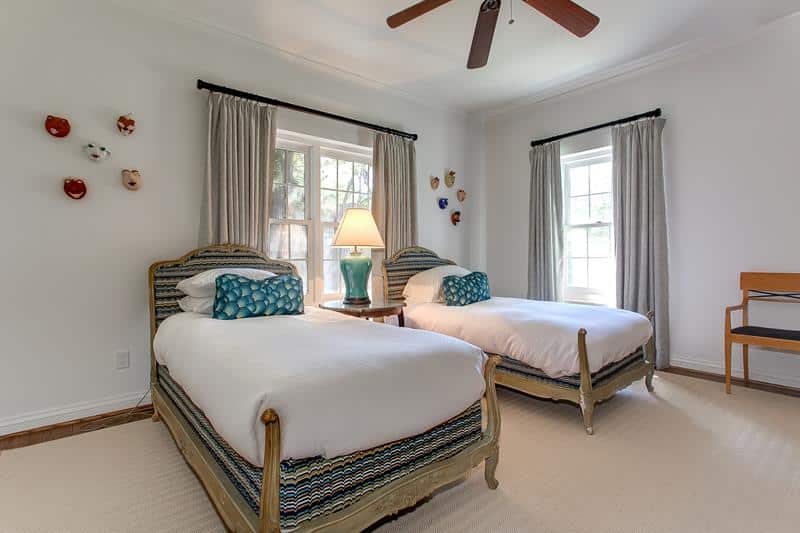 52-Valley-Ridge-fw-bedroom-twin