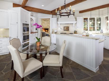 5210-Meaders-kitchen
