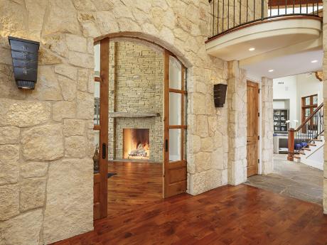 5210-Meaders-master-hall