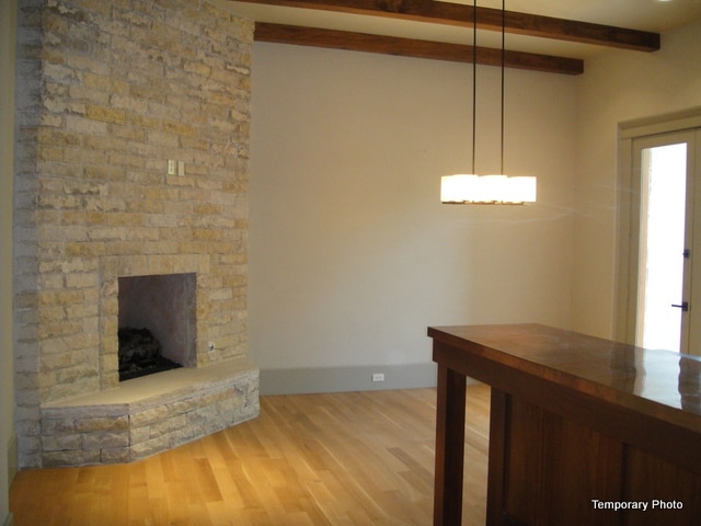 5233-Stonegate-Family-room-21