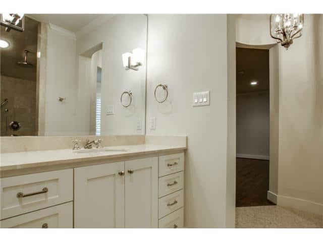 5234-Monticello-bath-2
