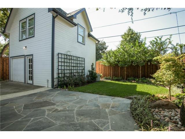 5234-Monticello-yard-guest